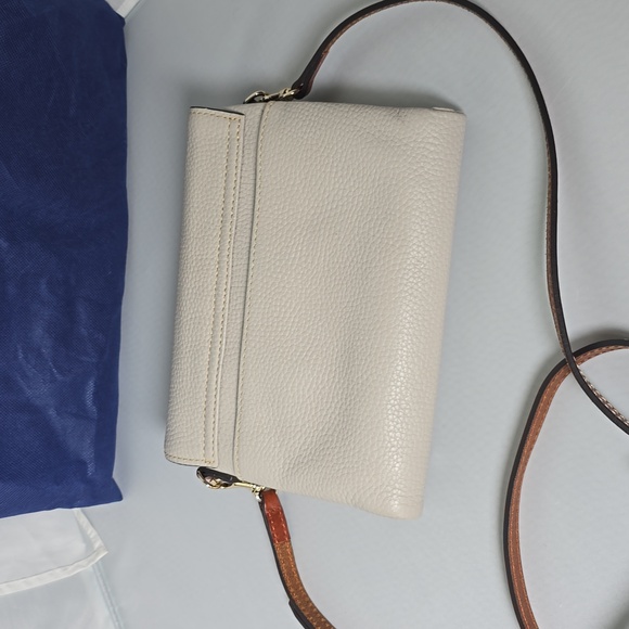 EUC Dooney & Bourke Bone Colored Crossbody Bag - Picture 7 of 10
